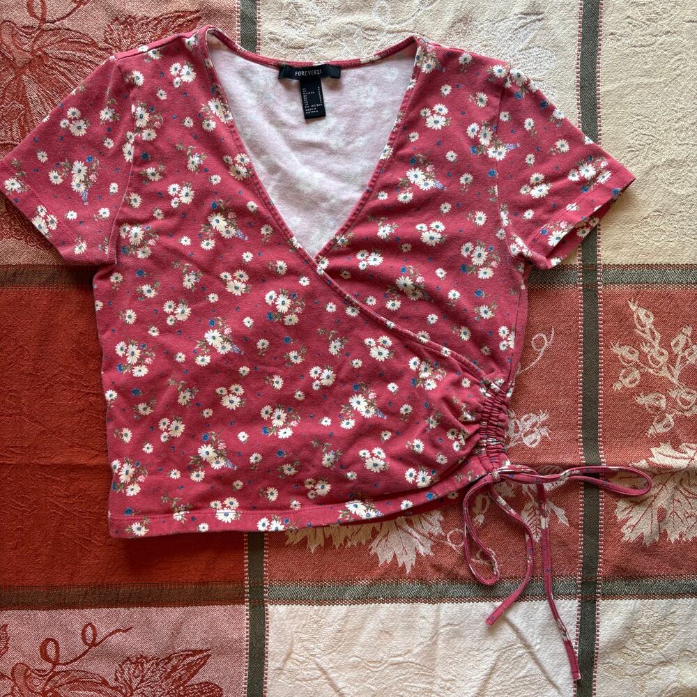 Forever 21 Top Woman's Size Small